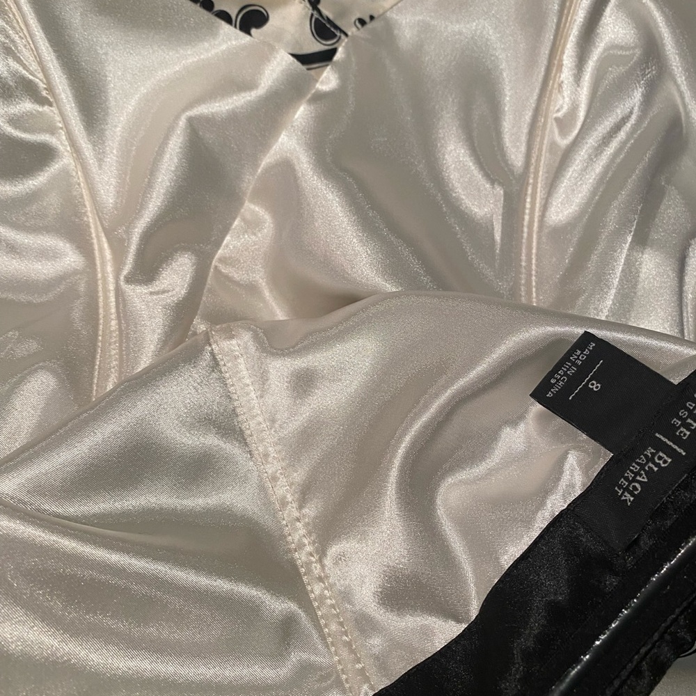 WHBM silk halter top with boning - Picture 8 of 9